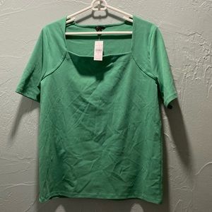 Ann Taylor NWT
XL
Green short sleeve shirt 
Square Neck